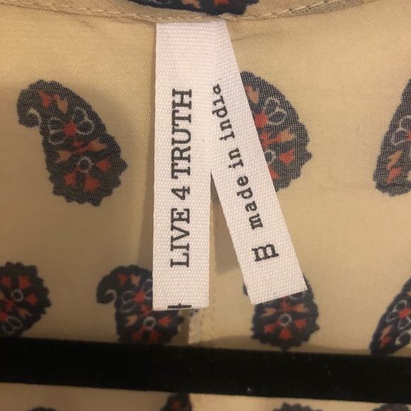 Beautiful polyester tunic! - Picture 3 of 4